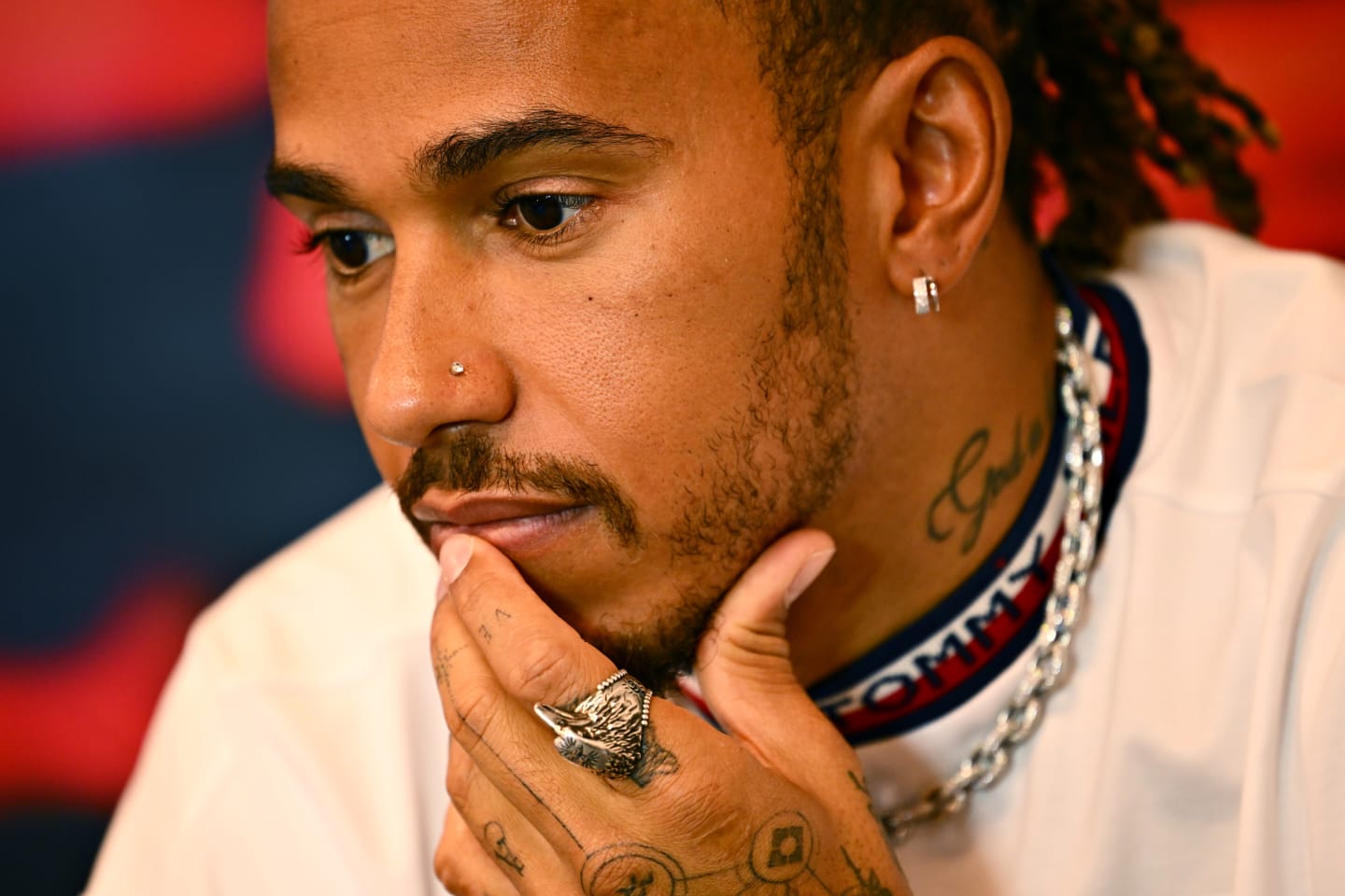 MONTE-CARLO, MONACO - MAY 27: Lewis Hamilton of Great Britain and Mercedes looks on in the Drivers Press Conference prior to practice ahead of the F1 Grand Prix of Monaco at Circuit de Monaco on May 27, 2022 in Monte-Carlo, Monaco. (Photo by Clive Mason/Getty Images)