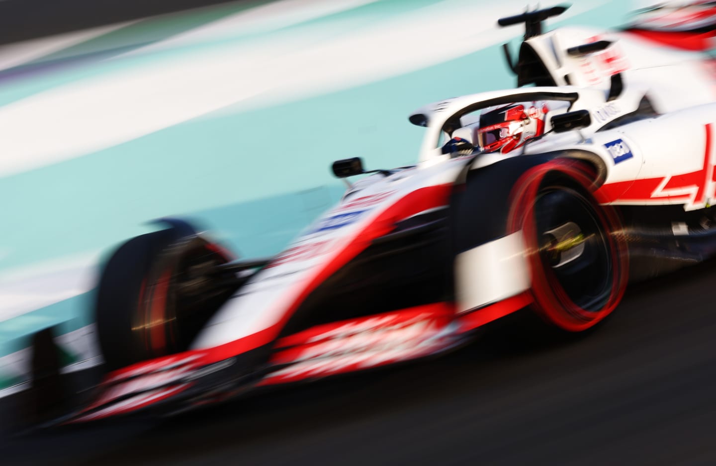 JEDDAH, SAUDI ARABIA - MARCH 26: Kevin Magnussen of Denmark driving the (20) Haas F1 VF-22 Ferrari on track during final practice ahead of the F1 Grand Prix of Saudi Arabia at the Jeddah Corniche Circuit on March 26, 2022 in Jeddah, Saudi Arabia. (Photo by Lars Baron/Getty Images)