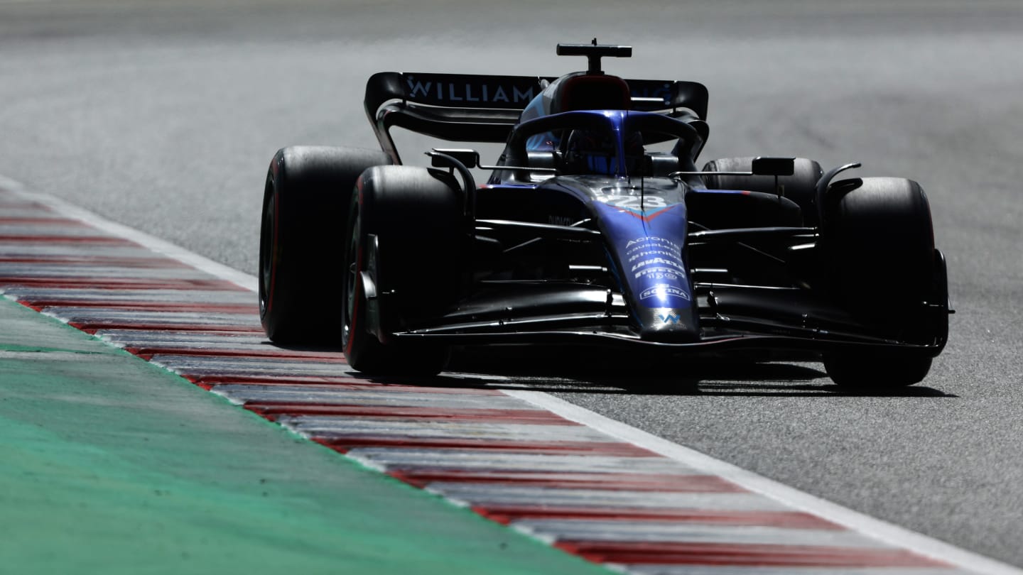 BARCELONA, SPAIN - MAY 21: Alexander Albon of Thailand driving the (23) Williams FW44 Mercedes on track during qualifying ahead of the F1 Grand Prix of Spain at Circuit de Barcelona-Catalunya on May 21, 2022 in Barcelona, Spain. (Photo by Bryn Lennon - Formula 1/Formula 1 via Getty Images)