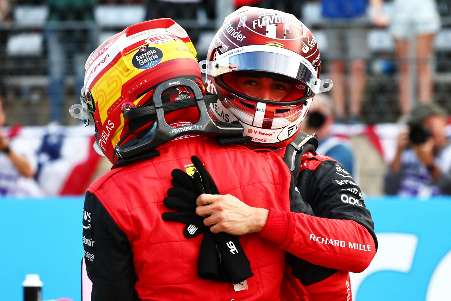 AUSTIN, TEXAS - OCTOBER 22: Pole position qualifier Carlos Sainz of Spain and Ferrari and Second placed qualifier Charles Leclerc of Monaco and Ferrari celebrate in parc ferme during qualifying ahead of the F1 Grand Prix of USA at Circuit of The Americas on October 22, 2022 in Austin, Texas. (Photo by Mark Thompson/Getty Images )