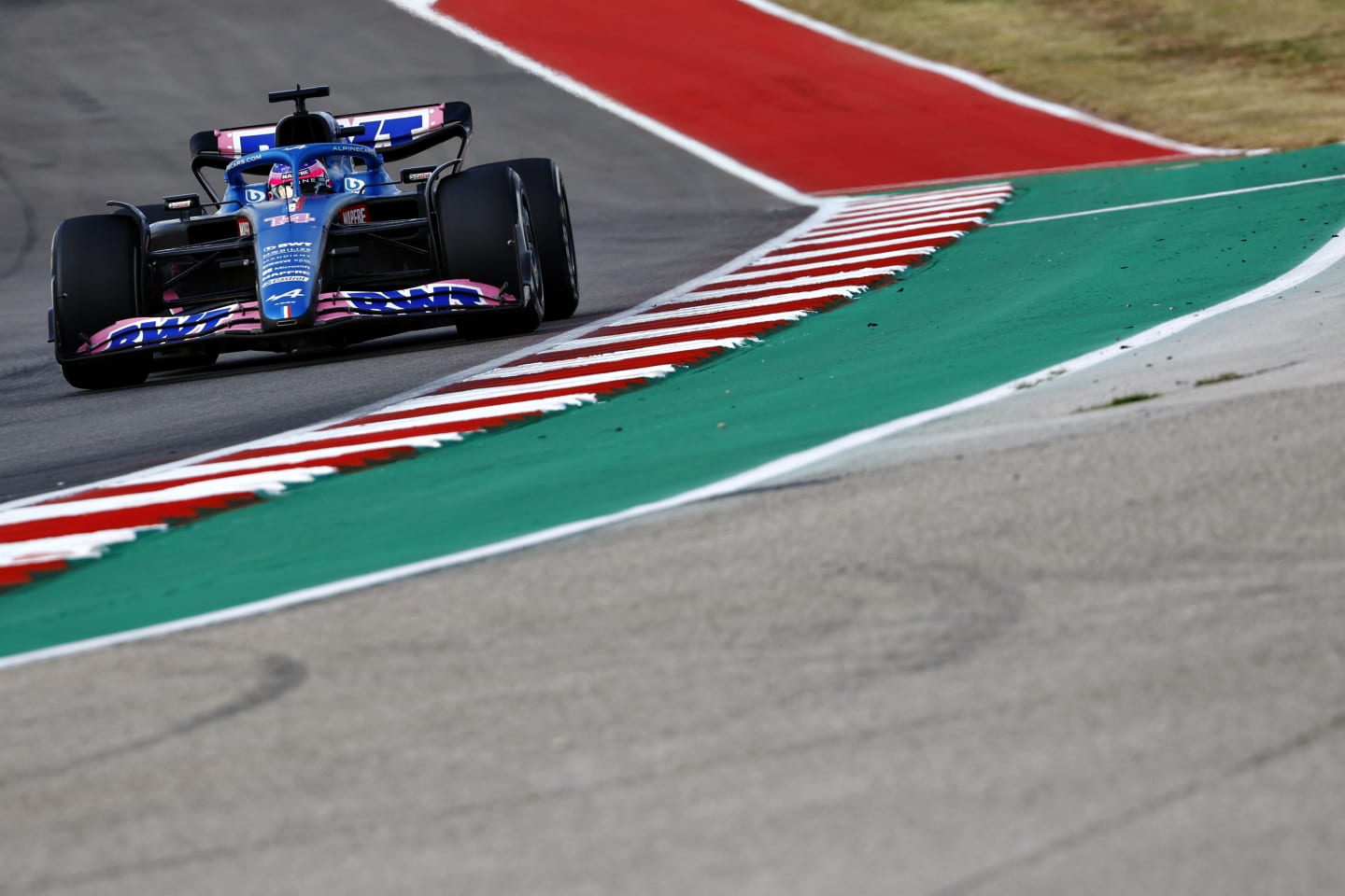 AUSTIN, TEXAS - OCTOBER 23: Fernando Alonso of Spain driving the (14) Alpine F1 A522 Renault on track during the F1 Grand Prix of USA at Circuit of The Americas on October 23, 2022 in Austin, Texas. (Photo by Chris Graythen/Getty Images)