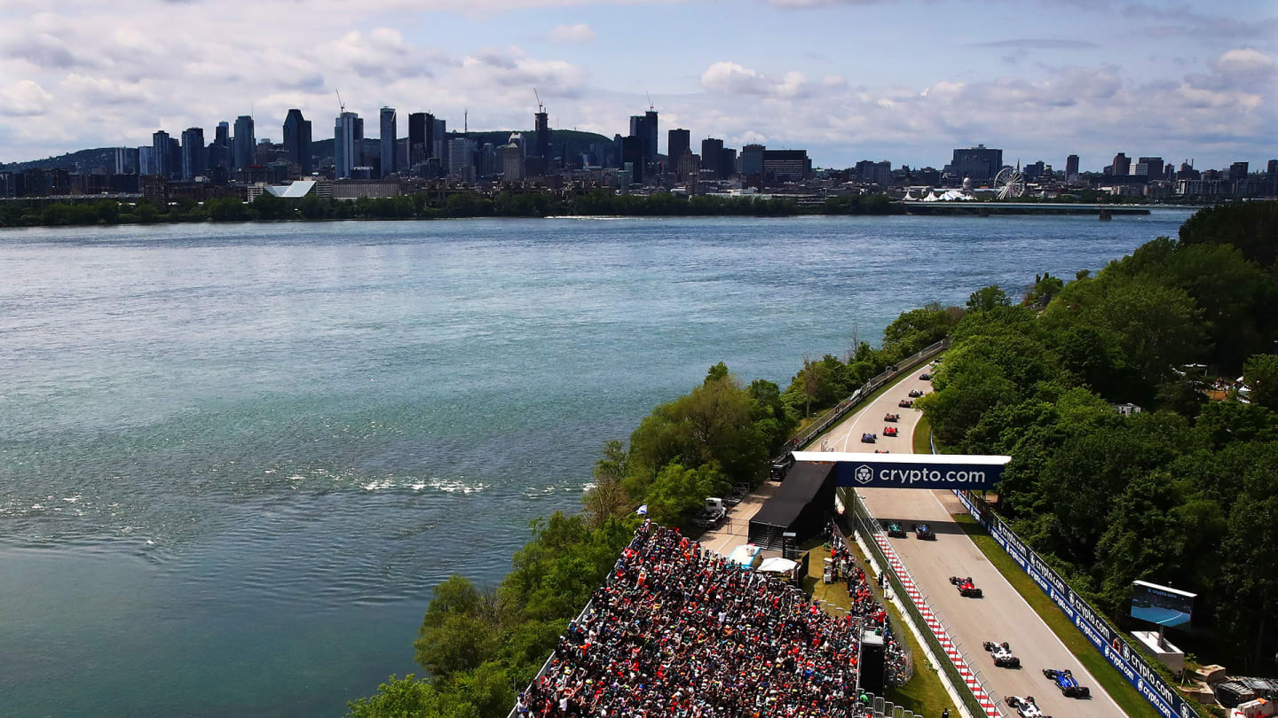 MONTREAL, QUEBEC - JUNE 18: A general view of the opening lap 
