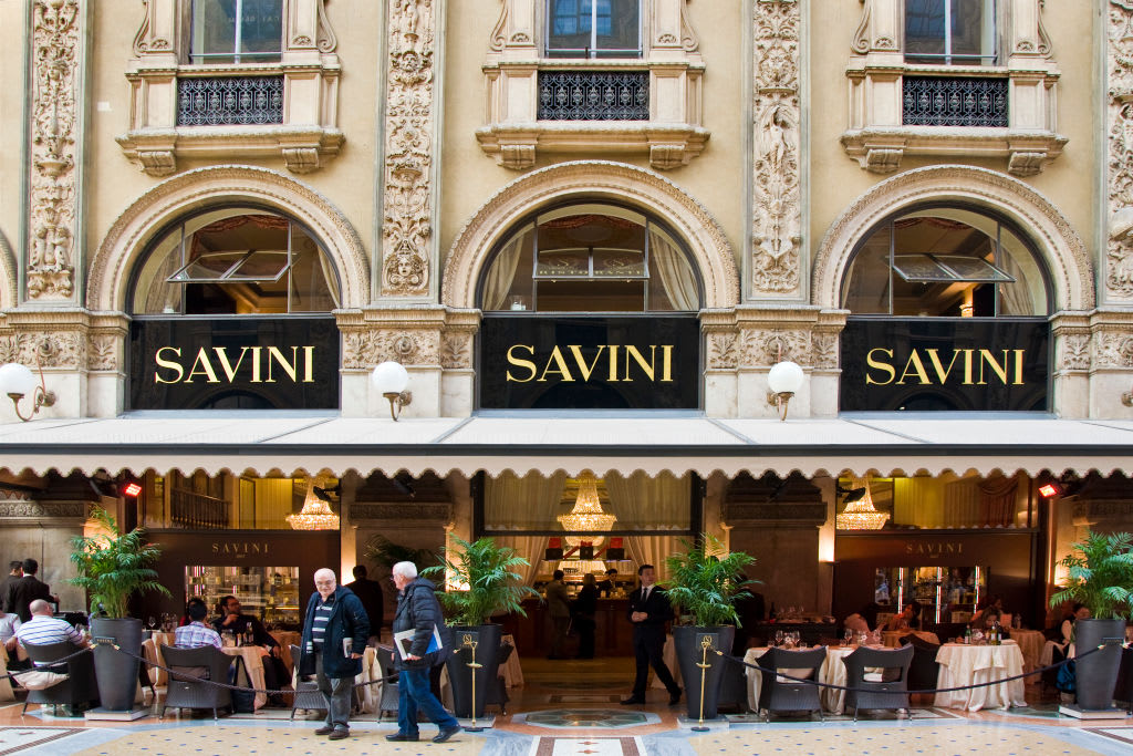 Savini restaurant. galleria vittorio emanuele. Milan. (Photo by: Giovanni Mereghetti/Education