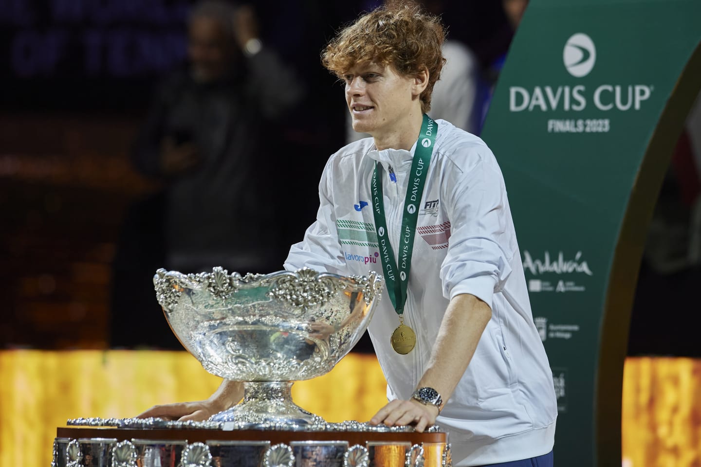 MALAGA, SPAIN - NOVEMBER 26: Jannik Sinner of Italy celebrates with the Davis Cup Trophy after