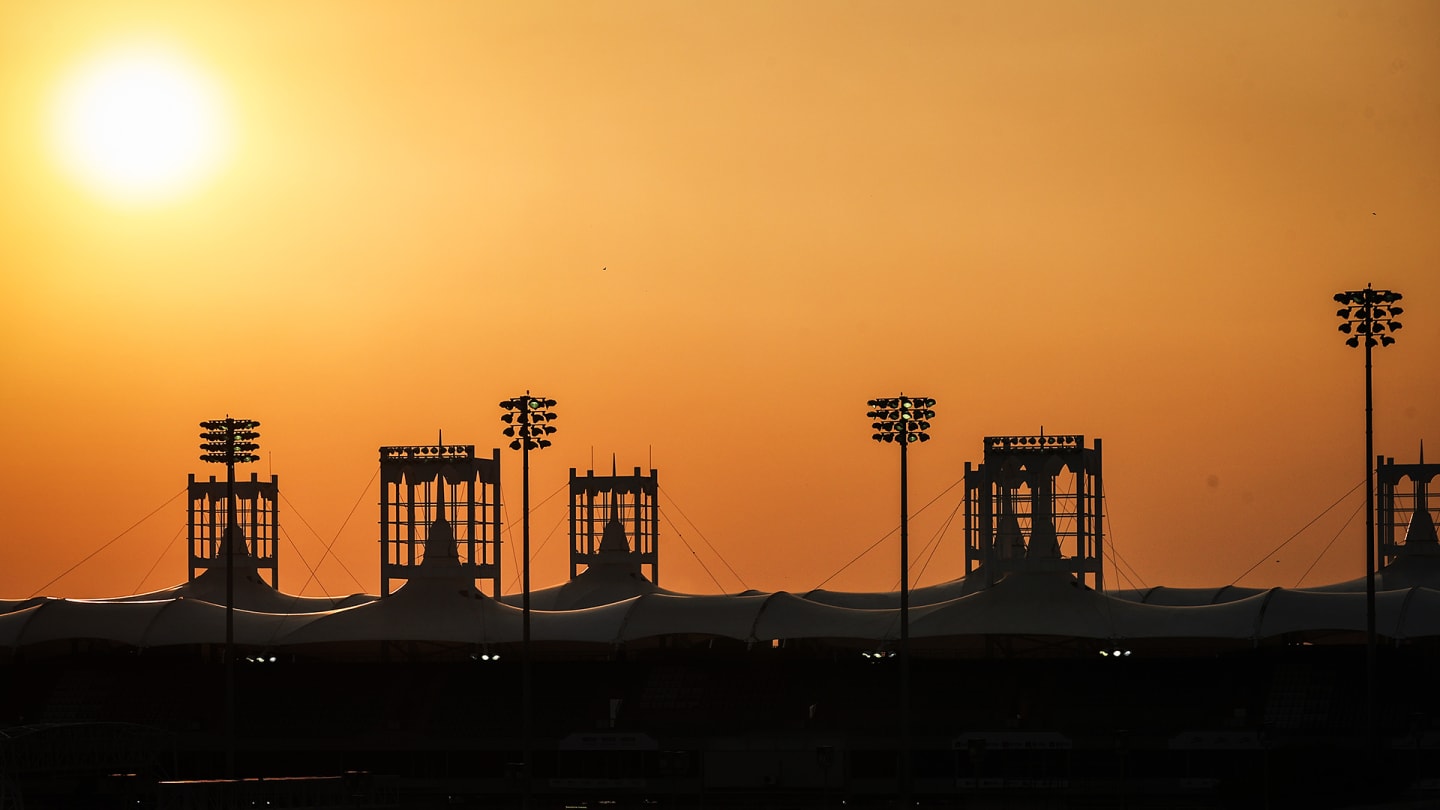 bahrain-track-sunset.png