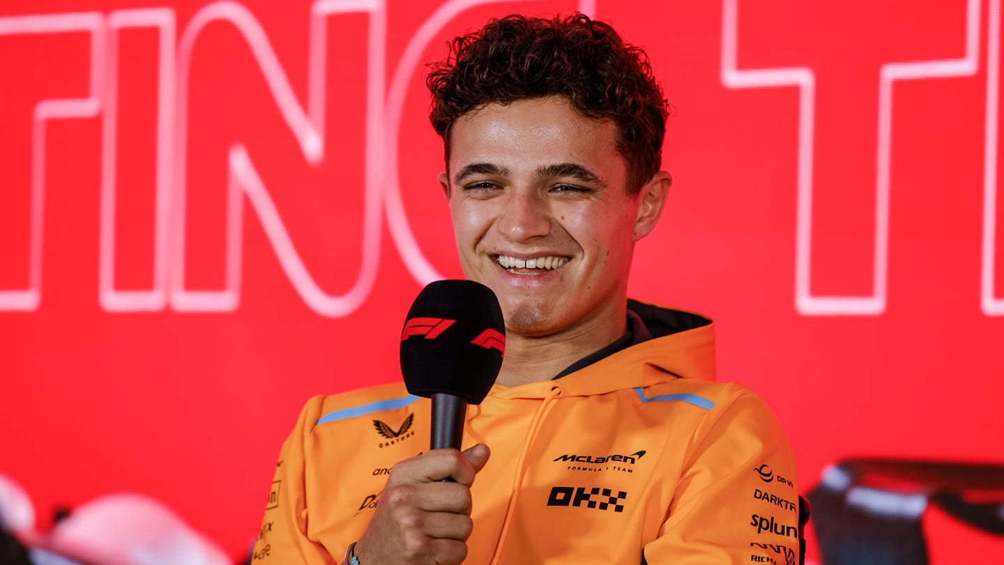 Lando Norris agrees new 'extended multi-year' contract with McLaren | Formula  1®