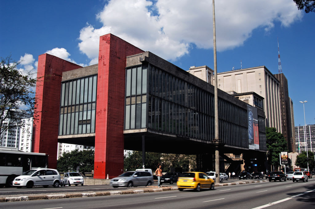 Avenue Paulista, MASP - Museum of Art of Sao Paulo, Sao Paulo, Brazil. (Photo by: Dorival