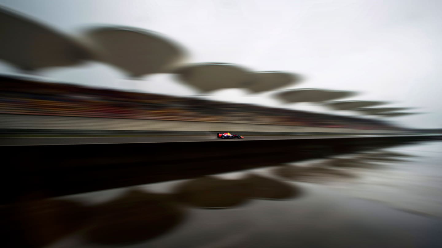 china-rain-2014-grandstand.png