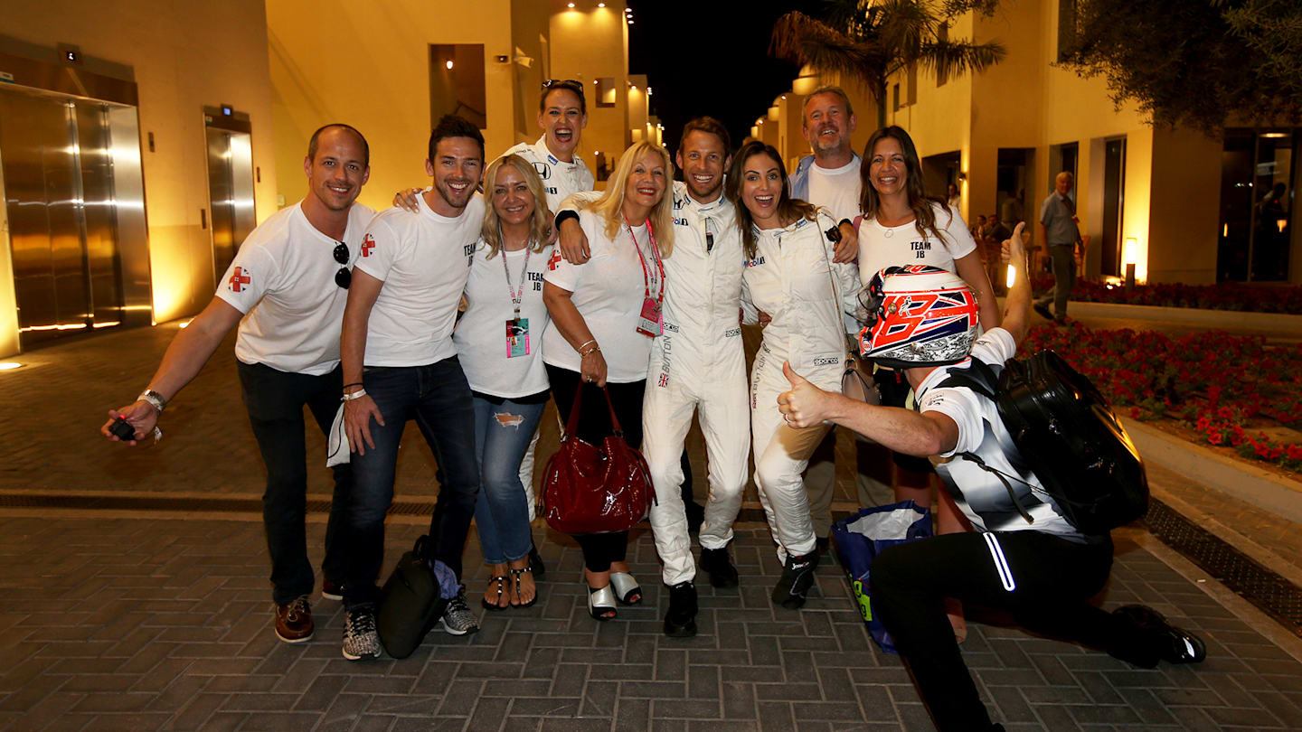 button-family-friends-abu-dhabi-2016.png