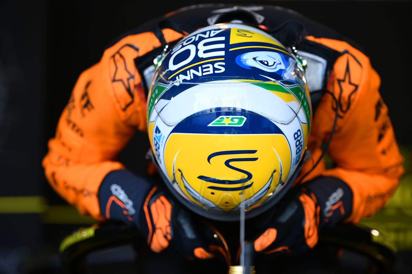ABU DHABI, UNITED ARAB EMIRATES - DECEMBER 06: Gabriel Bortoleto of Brazil and Invicta Racing (10)