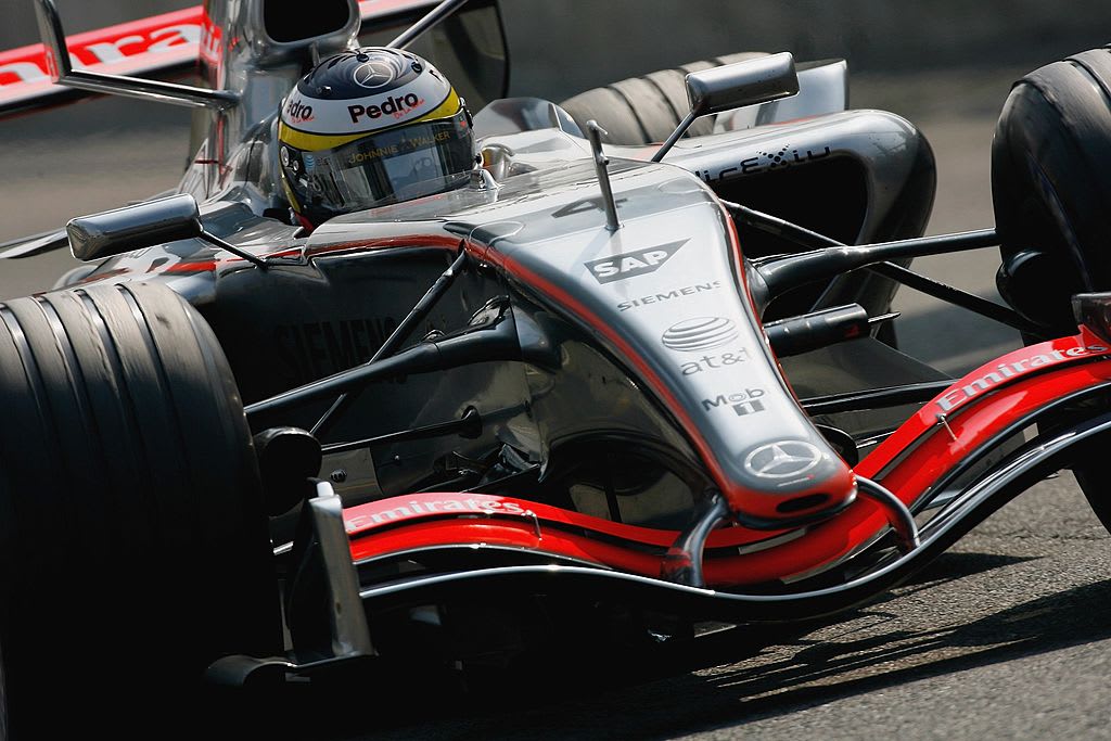 MONZA, ITALY - SEPTEMBER 08:  Pedro de la Rosa of  Spain and McLaren-Mercedes in action during