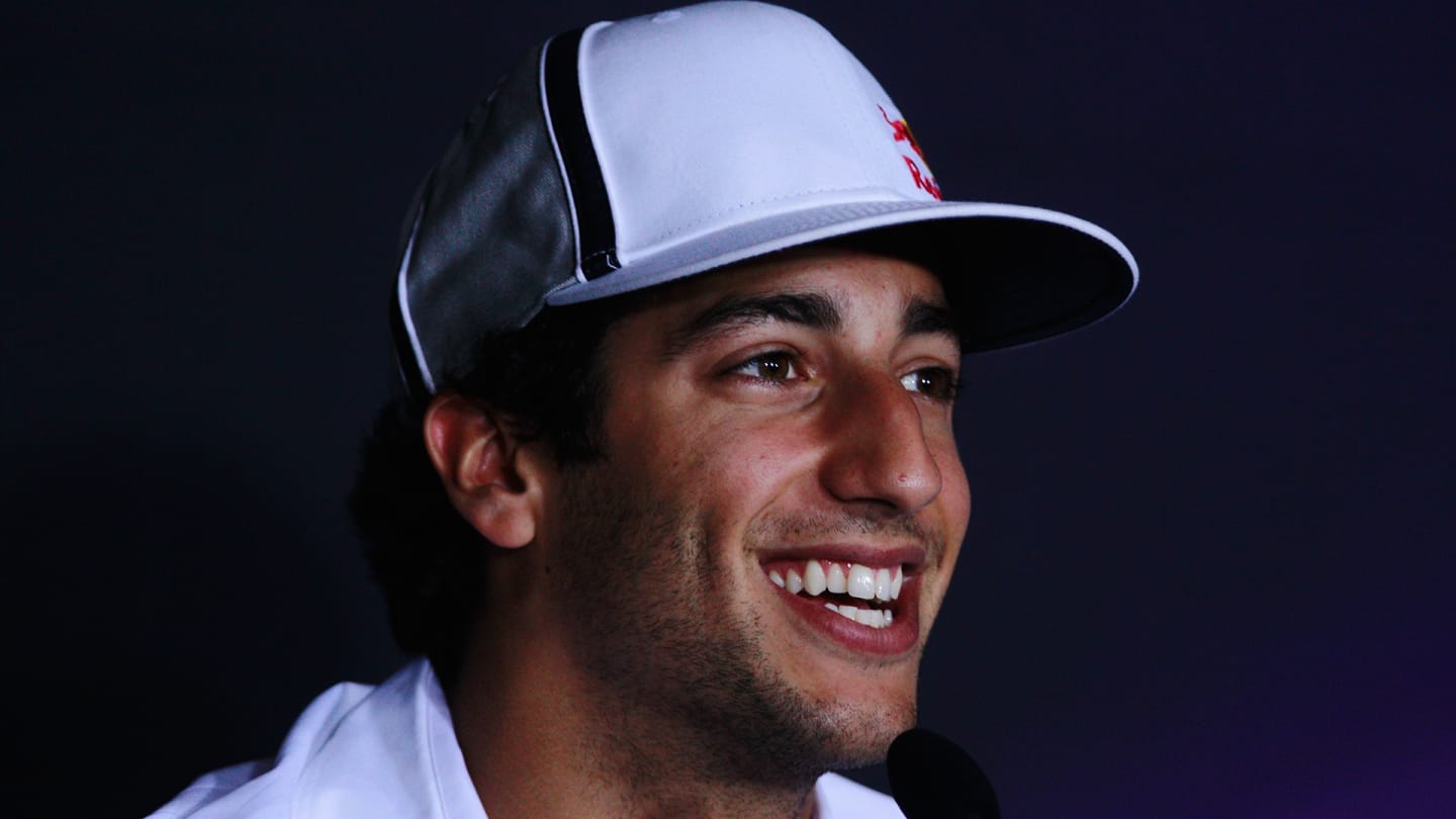 ricciardo-portrait-2011.png