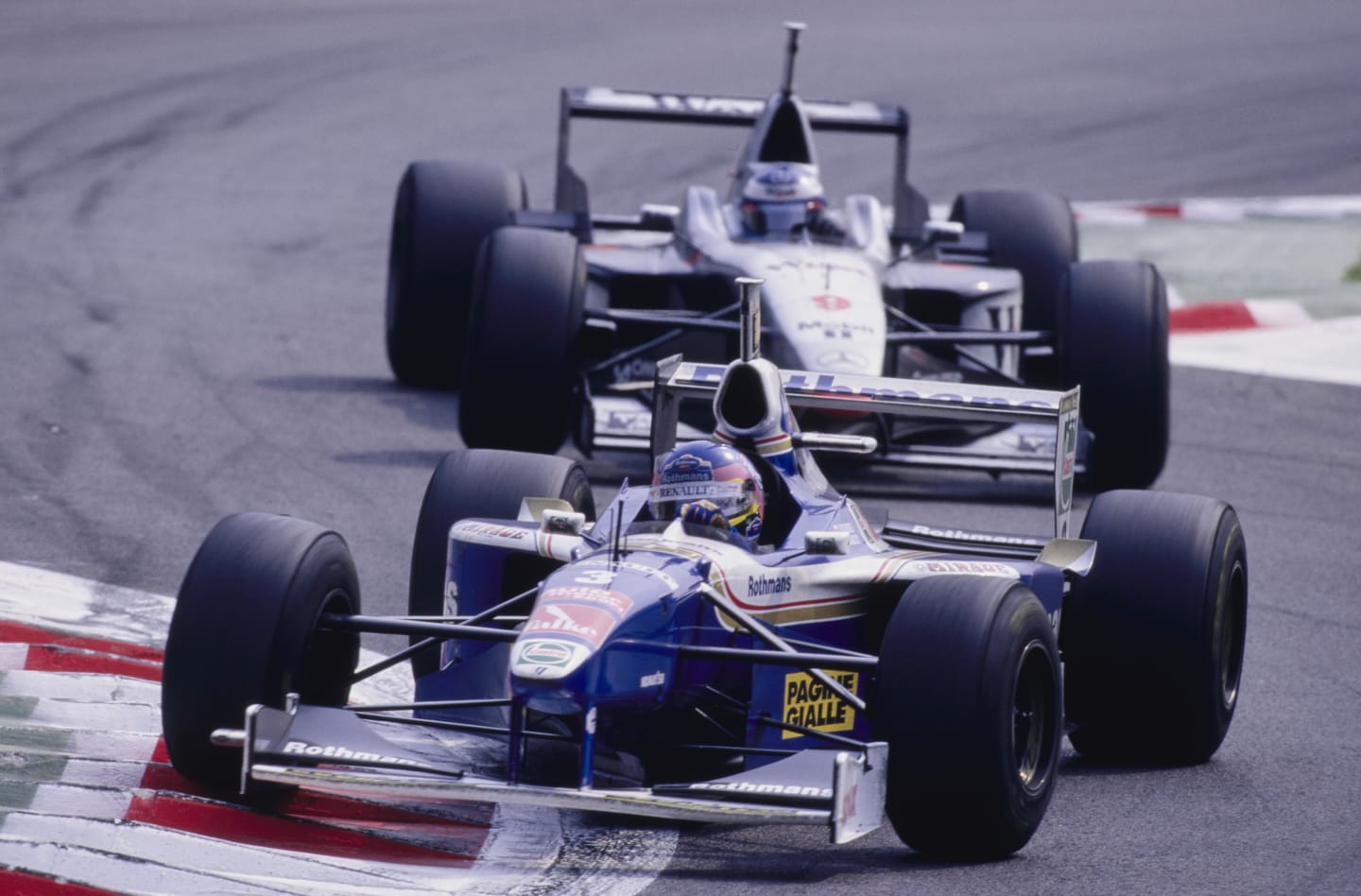 Jacques Villeneuve from Canada drives the #3 Rothmans Williams Renault Williams FW19 Renault RS9