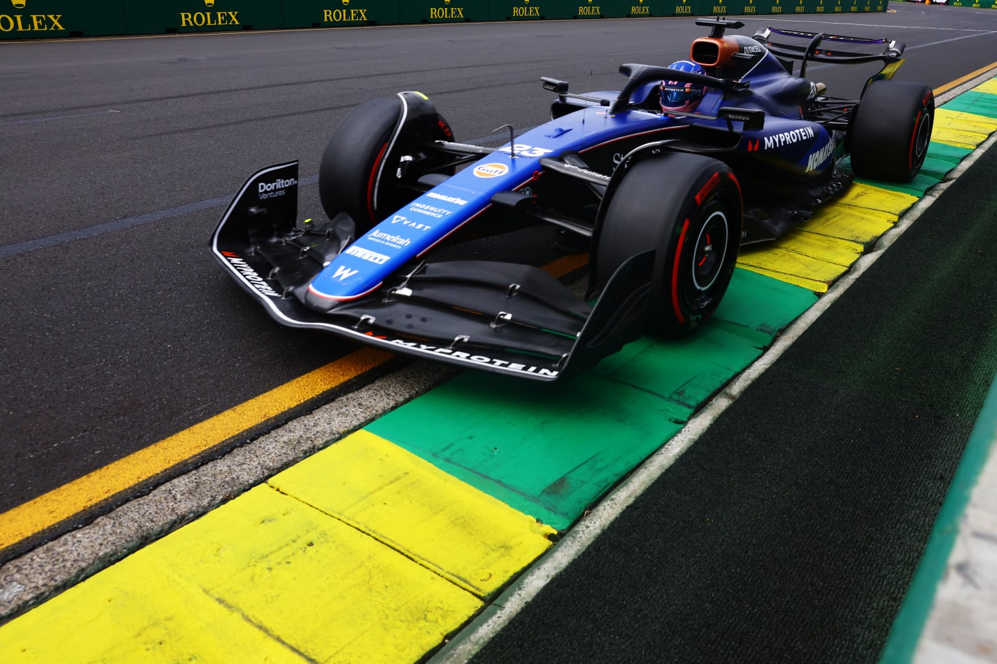 MELBOURNE, AUSTRALIA - MARCH 23: Alexander Albon of Thailand driving the (23) Williams FW46 Mercedes on track during final practice ahead of the F1 Grand Prix of Australia at Albert Park Circuit on March 23, 2024 in Melbourne, Australia. (Photo by Mark Thompson/Getty Images)