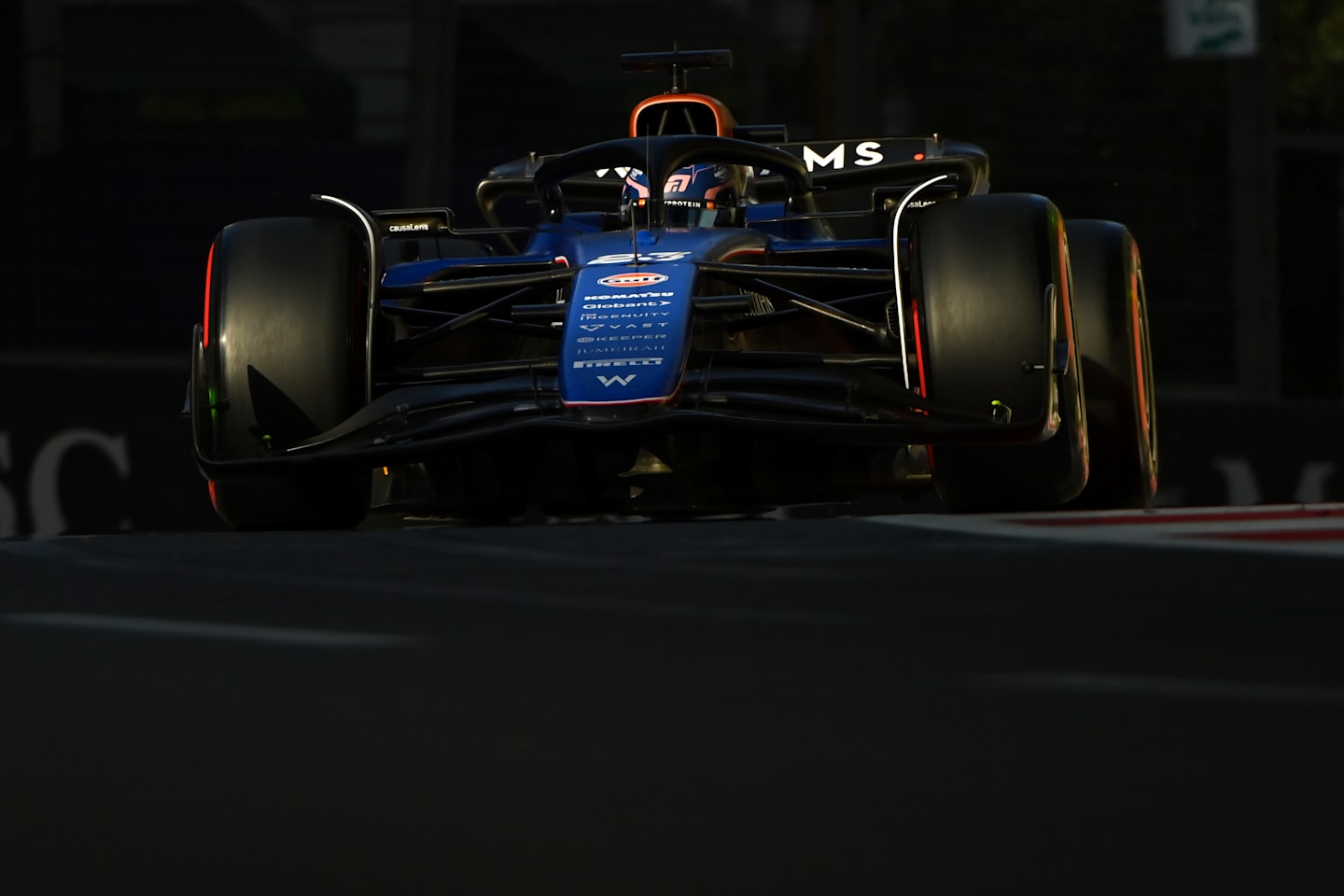 BAKU, AZERBAIJAN - SEPTEMBER 14: Alexander Albon of Thailand driving the (23) Williams FW46 Mercedes on track during qualifying ahead of the F1 Grand Prix of Azerbaijan at Baku City Circuit on September 14, 2024 in Baku, Azerbaijan. (Photo by James Sutton/Getty Images)