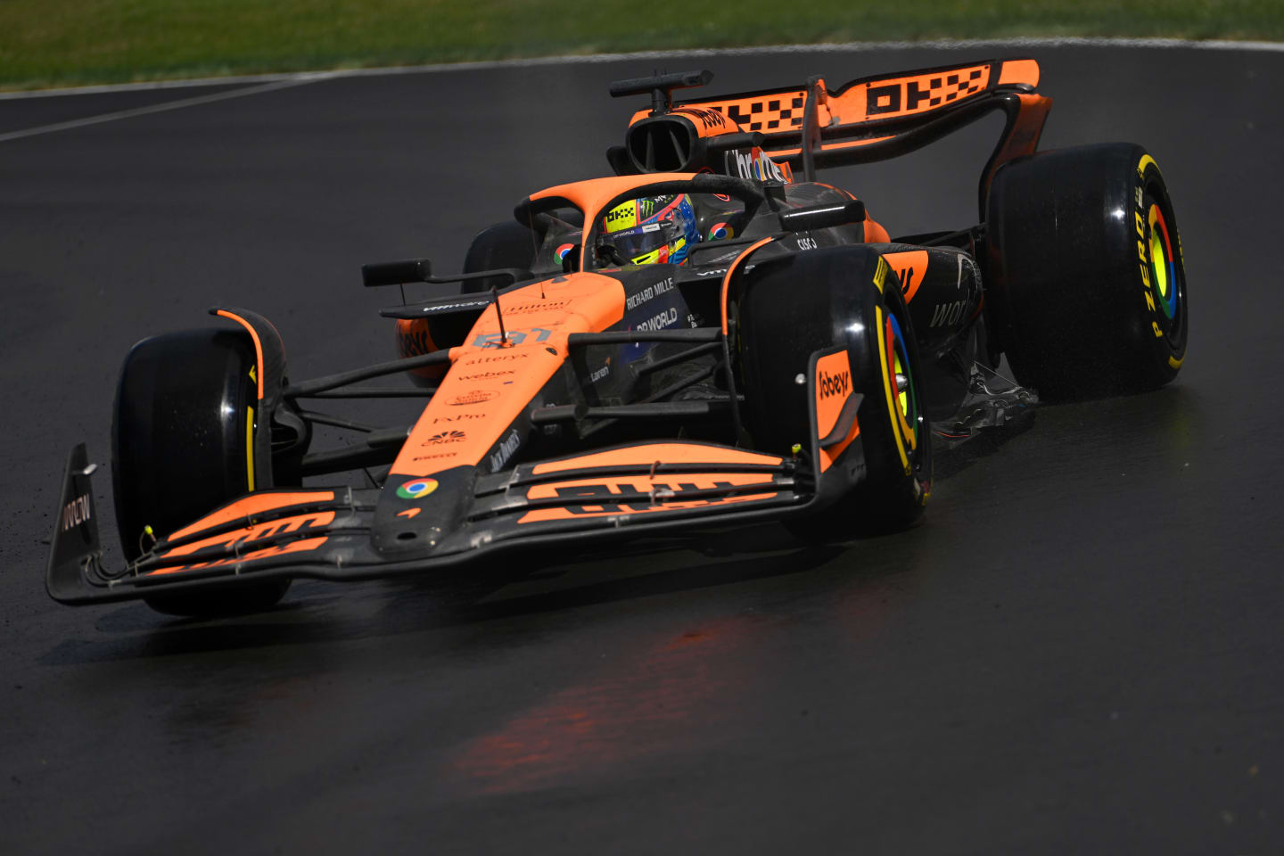 MONTREAL, QUEBEC - JUNE 09: Oscar Piastri of Australia driving the (81) McLaren MCL38 Mercedes on