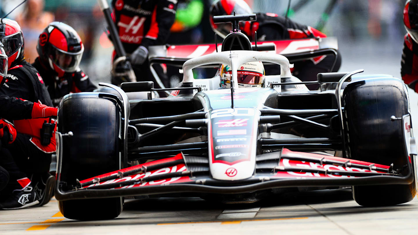 MONZA, ITALY - SEPTEMBER 01: Kevin Magnussen of Denmark and Haas  during the F1 Grand Prix of Italy at Autodromo Nazionale Monza on September 01, 2024 in Monza, Italy. (Photo by Peter Fox - Formula 1/Formula 1 via Getty Images)