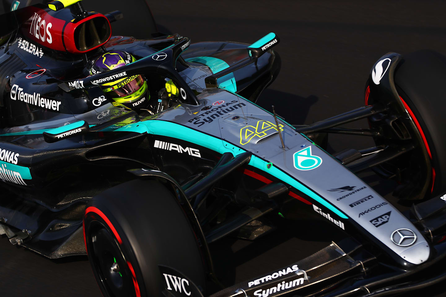 MONZA, ITALY - AUGUST 31: Lewis Hamilton of Great Britain driving the (44) Mercedes AMG Petronas F1 Team W15 on track during qualifying ahead of the F1 Grand Prix of Italy at Autodromo Nazionale Monza on August 31, 2024 in Monza, Italy. (Photo by Peter Fox - Formula 1/Formula 1 via Getty Images)