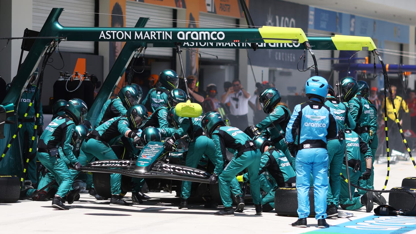 MIAMI, FLORIDA - MAY 04: Fernando Alonso of Spain driving the (14) Aston Martin AMR24 Mercedes makes a pitstop during the Sprint ahead of the F1 Grand Prix of Miami at Miami International Autodrome on May 04, 2024 in Miami, Florida. (Photo by Clive Rose - Formula 1/Formula 1 via Getty Images)