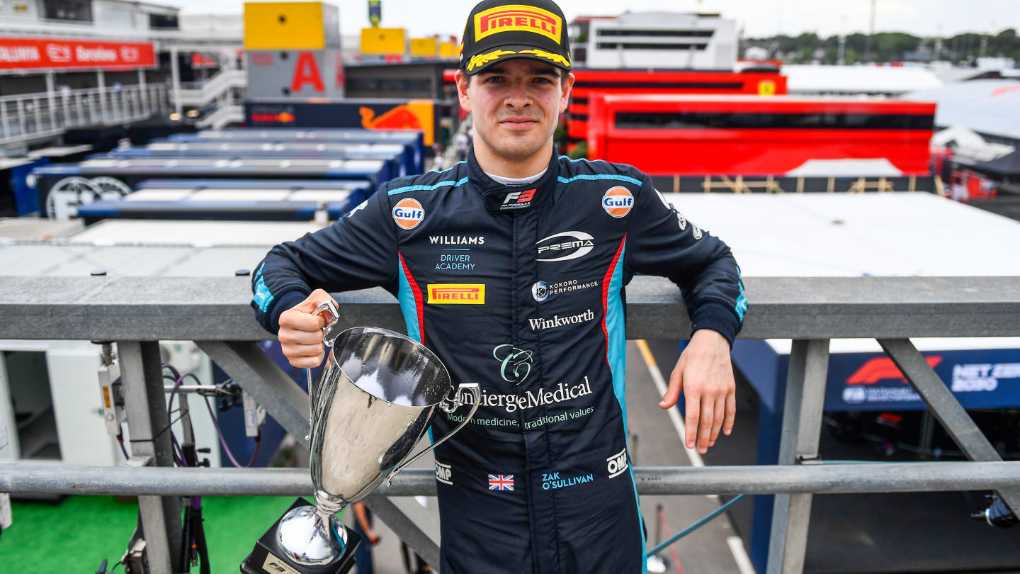 BARCELONA, SPAIN - JUNE 03: Race winner Zak O'Sullivan of Great Britain and PREMA Racing (3) poses