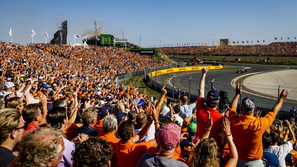 ZANDVOORT - Fans in the stands during qualifying ahead of the F1 Grand Prix of the Netherlands at