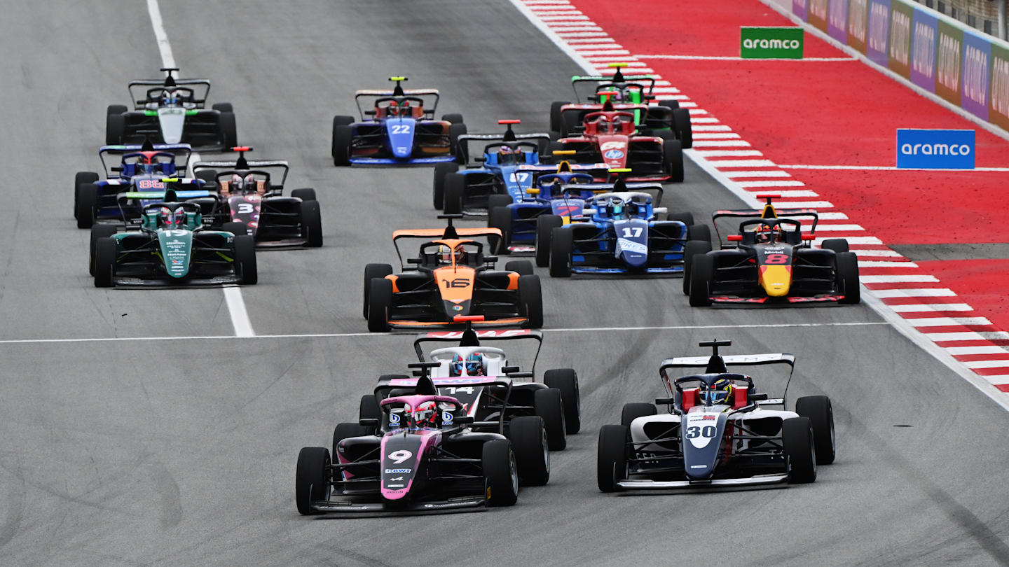 BARCELONA, SPAIN - JUNE 22: Abbi Pulling of Great Britain and Rodin Motorsport (9) leads the field