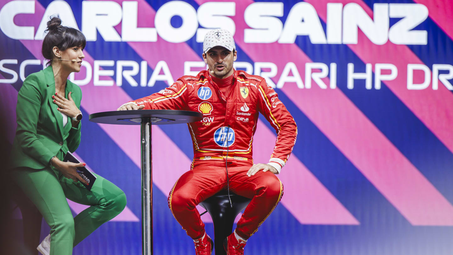 Sainz took to the stage at the Fan Forum after the Road Show exhibition