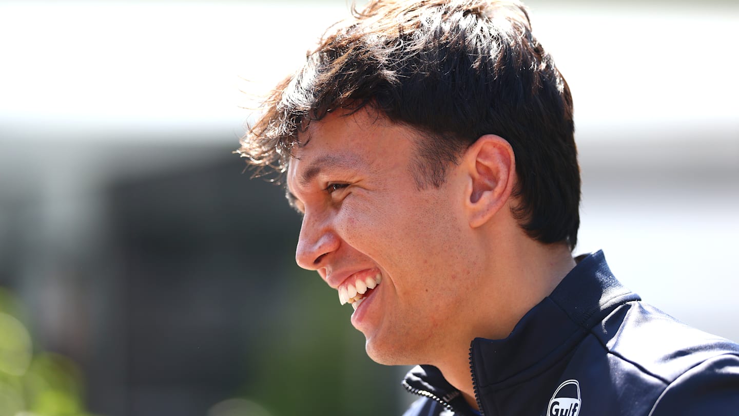 MELBOURNE, AUSTRALIA - MARCH 13: Alexander Albon of Thailand driving the (23) Williams FW47