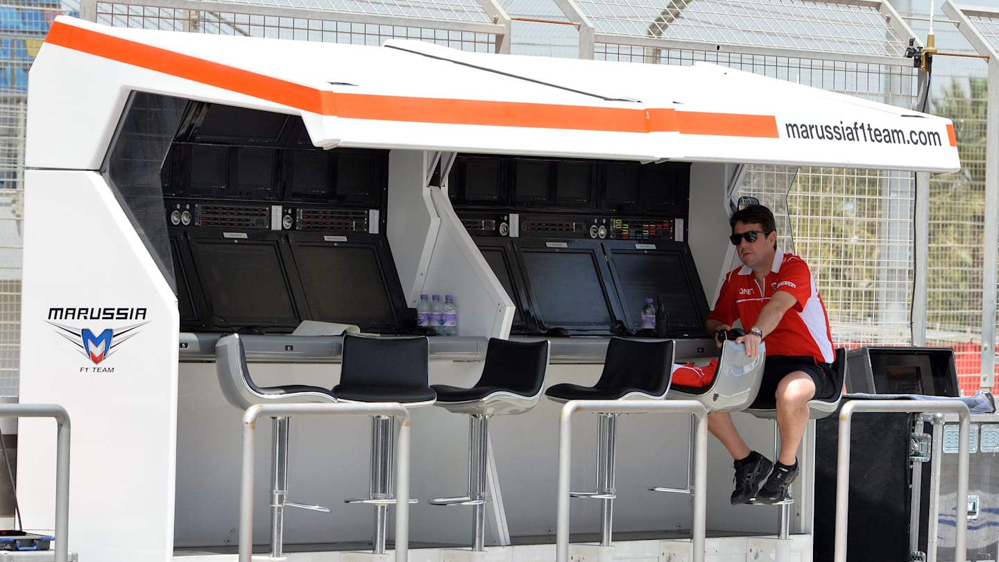 Dave O'Neill (GBR) Marussia F1 Team Manager on the pit wall gantry. Formula One Testing, Day Two,