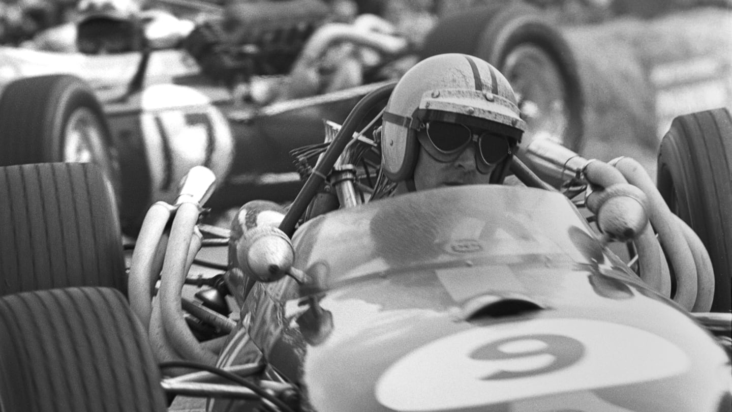 Denny Hulme, Brabham-Repco BT20, Grand Prix of Monaco, Circuit de Monaco, 07 May 1967. (Photo by