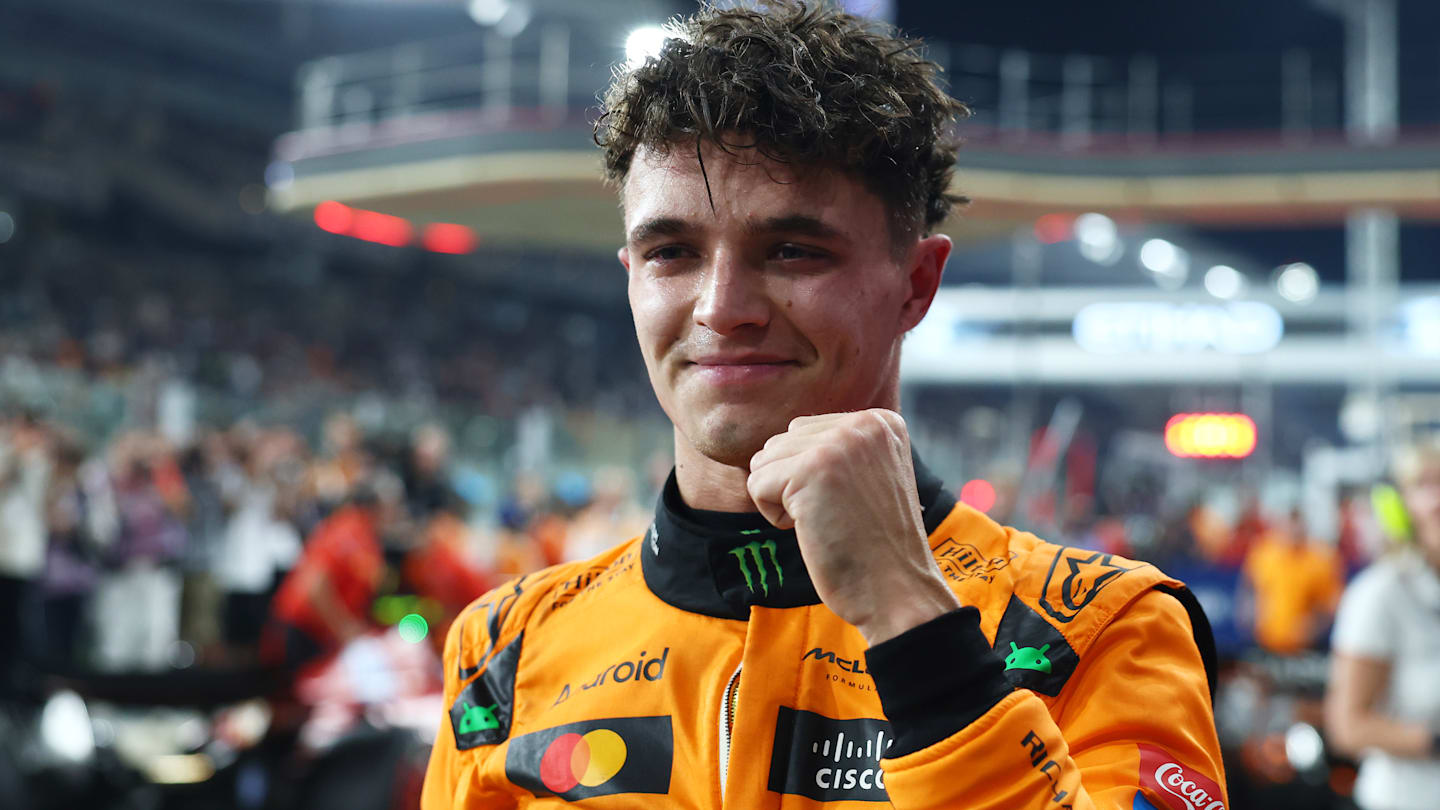 ABU DHABI, UNITED ARAB EMIRATES - DECEMBER 07: Lando Norris of Great Britain driving the (4)