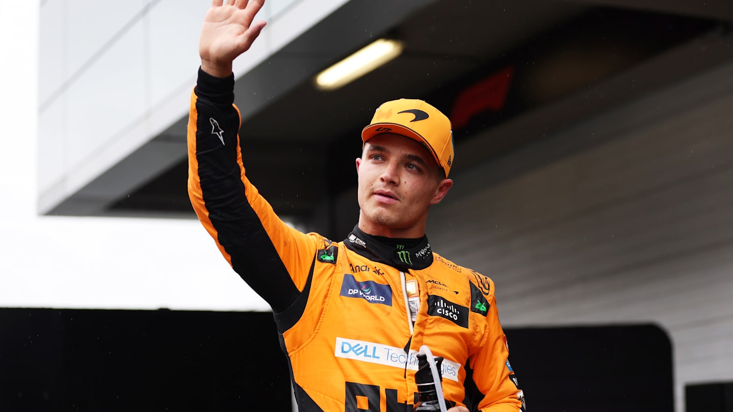SAO PAULO, BRAZIL - NOVEMBER 03: Lando Norris of Great Britain driving the (4) McLaren MCL38