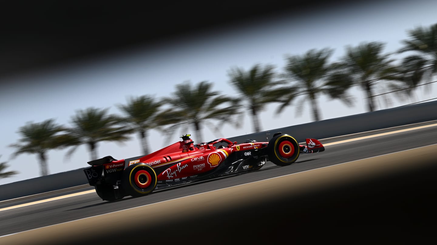 BAHRAIN, BAHRAIN - FEBRUARY 23: Carlos Sainz of Spain driving (55) the Ferrari SF-24 on track