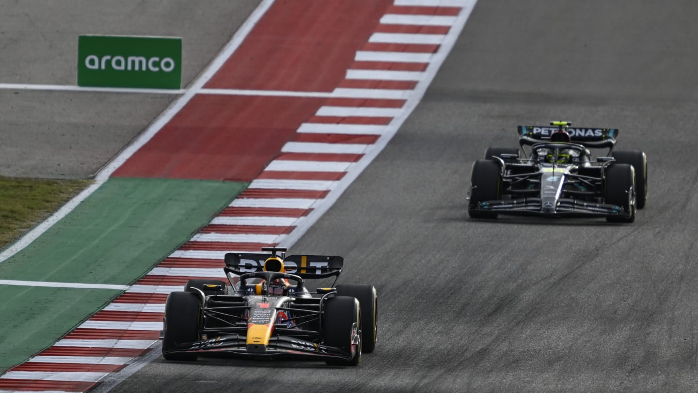 TEXAS, UNITED STATES - OCTOBER 21: Max Verstappen of Oracle Red Bull Racing (1) and Lewis Hamilton