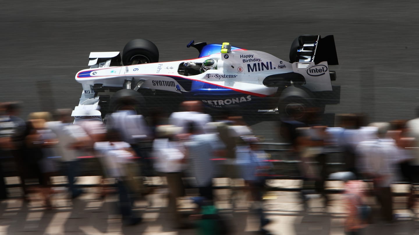 MONTE CARLO, MONACO - MAY 23:  Nick Heidfeld of Germany and BMW Sauber drives during qualifying for