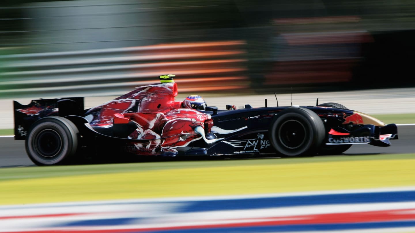 MONZA, ITALY - SEPTEMBER 08:  Neel Jani of Switzerland and Scuderia Toro Rosso in action during