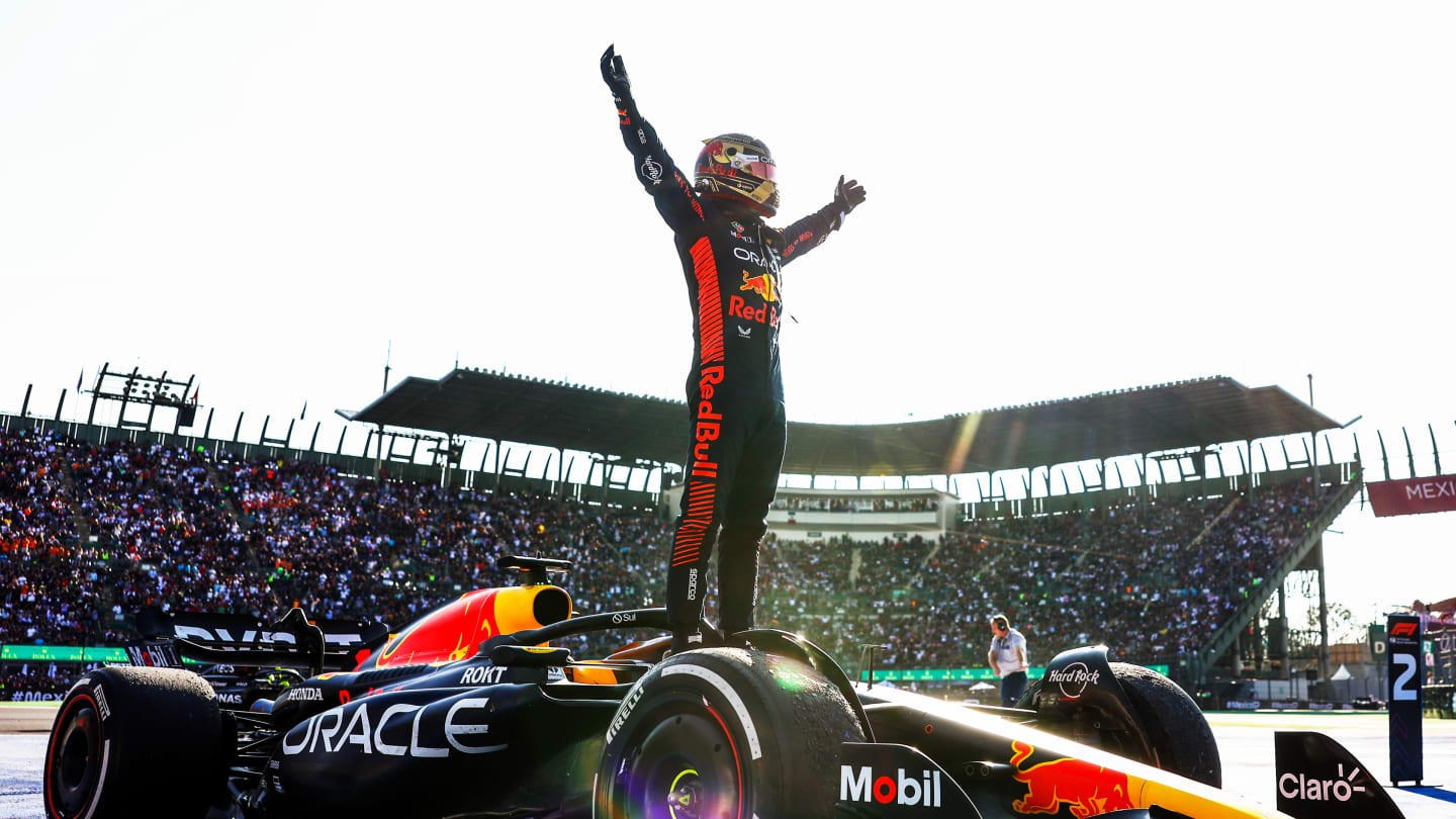 MEXICO CITY, MEXICO - OCTOBER 29: Race winner Max Verstappen of the Netherlands and Oracle Red Bull