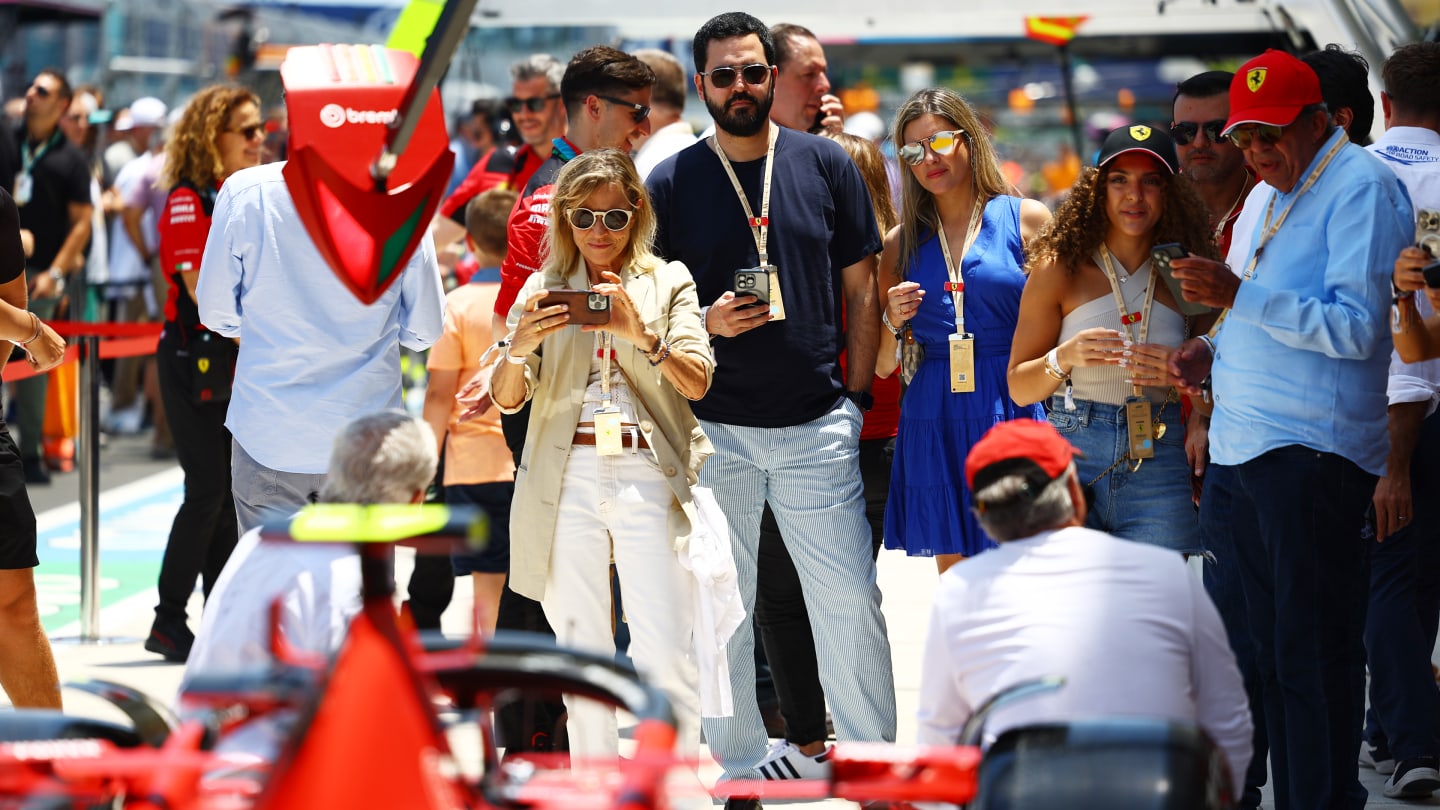 MIAMI, FLORIDA - MAY 05: Fans watch as the Ferrari team practice pitstops prior to practice ahead