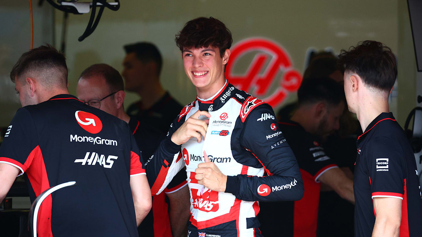 BAKU, AZERBAIJAN - SEPTEMBER 12: Oliver Bearman of Great Britain and Haas F1 has a seat fitting in