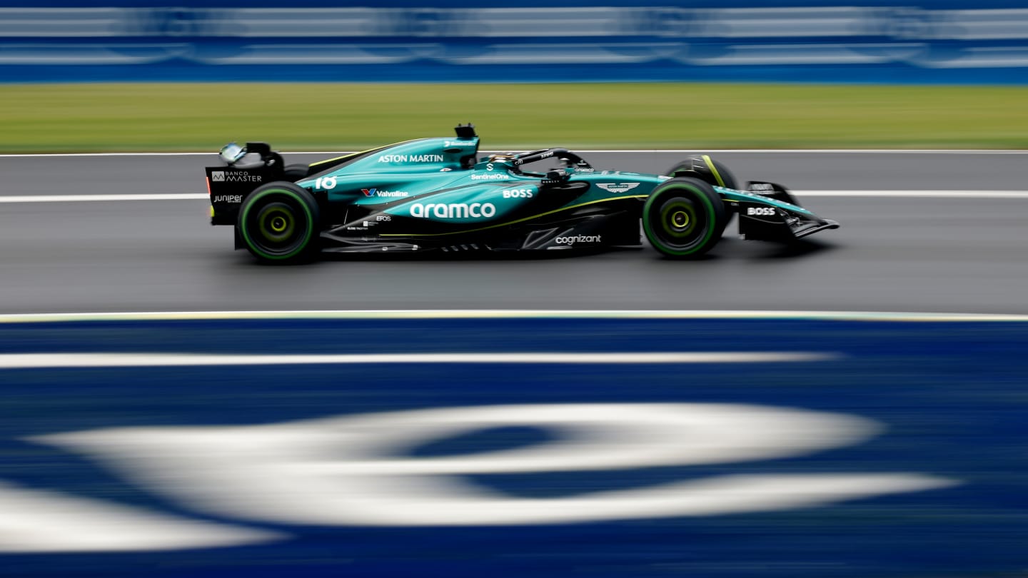 MONTREAL, QUEBEC - JUNE 07: Lance Stroll of Canada driving the (18) Aston Martin AMR24 Mercedes on