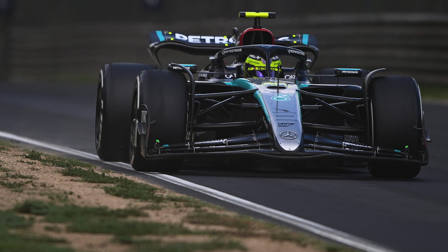 MONZA, ITALY - SEPTEMBER 01: Lewis Hamilton of Great Britain driving the (44) Mercedes AMG Petronas