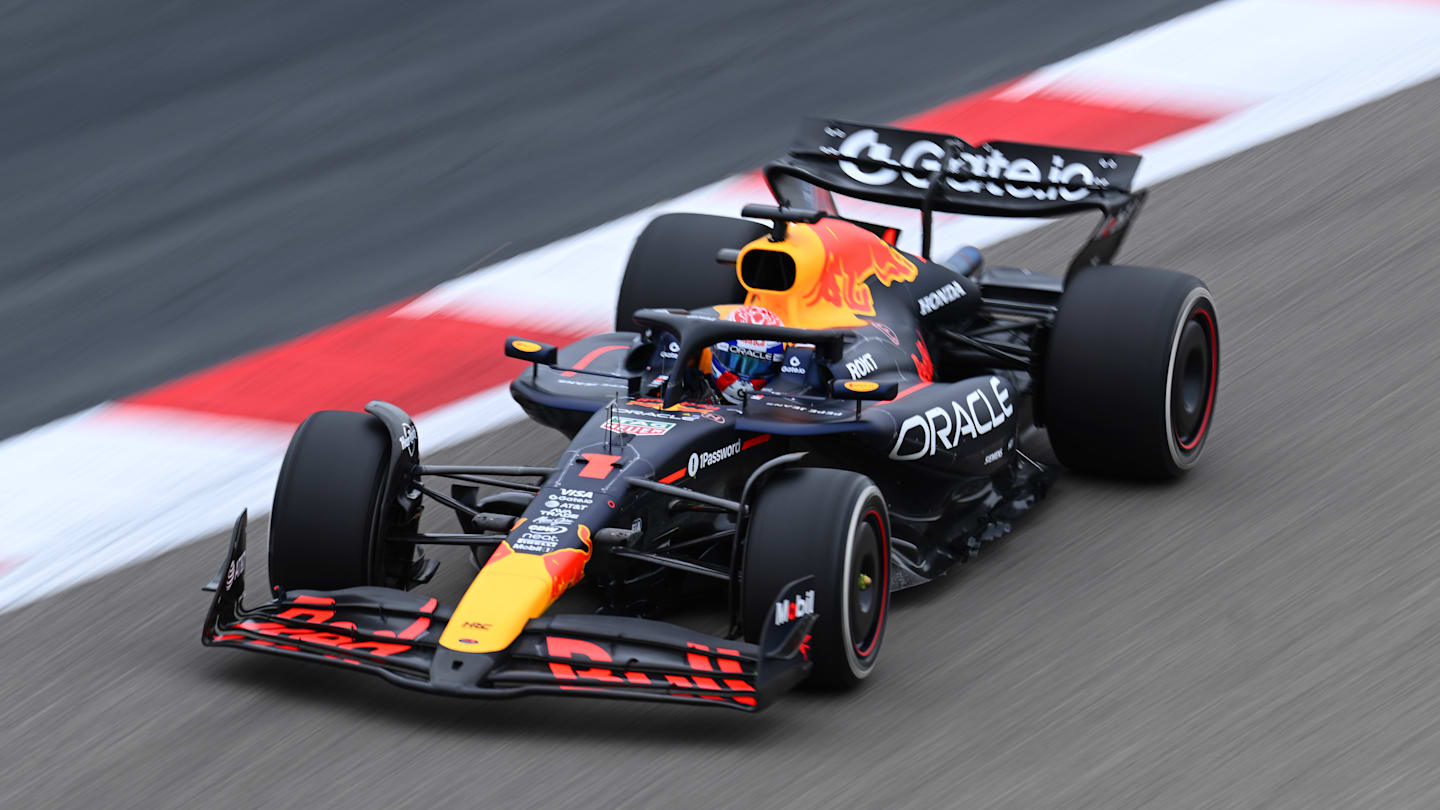 BAHRAIN, BAHRAIN - FEBRUARY 26: Max Verstappen of the Netherlands driving the (1) Oracle Red Bull