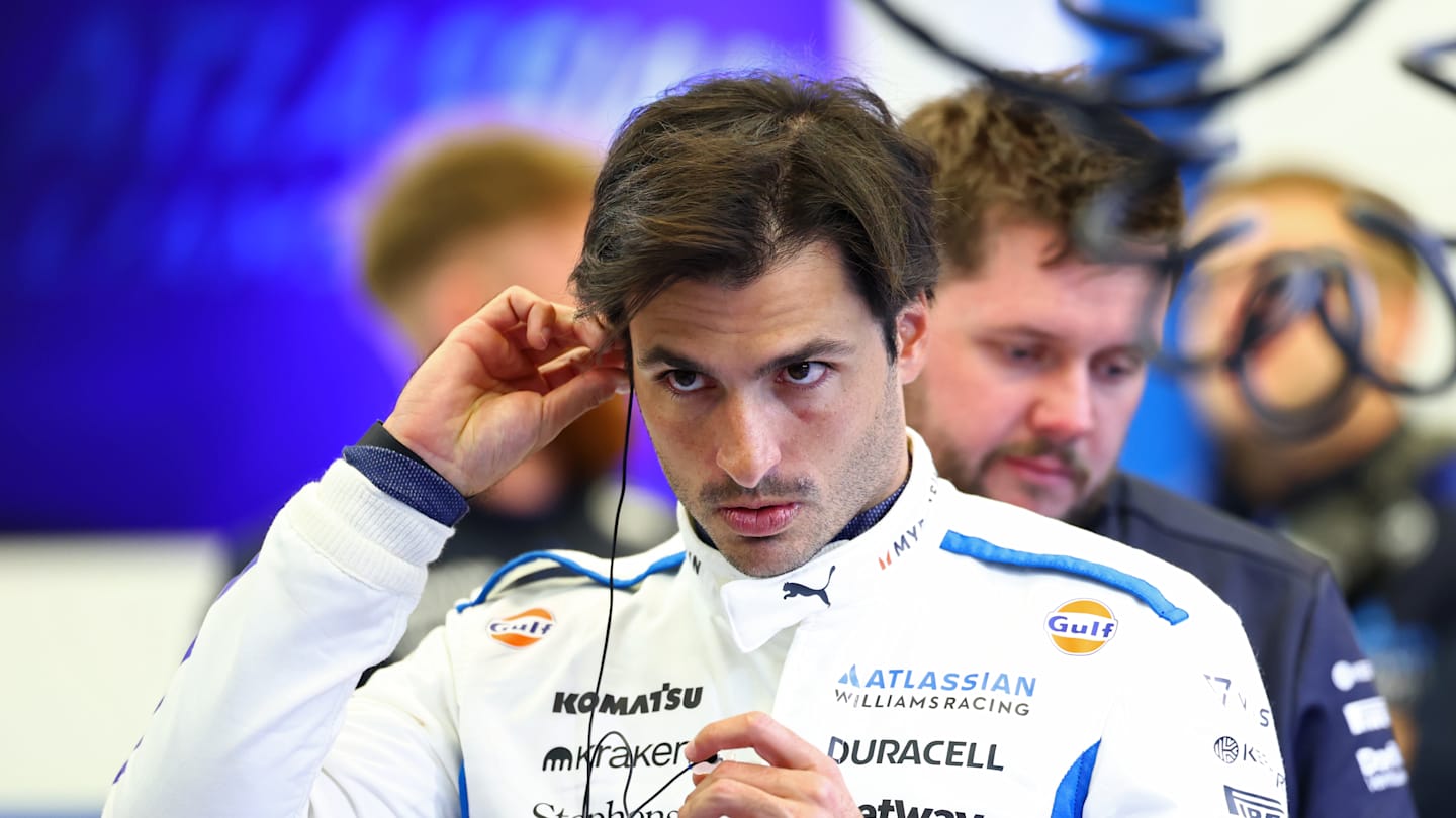 BAHRAIN, BAHRAIN - FEBRUARY 26: Carlos Sainz of Spain and Williams prepares to drive during day one