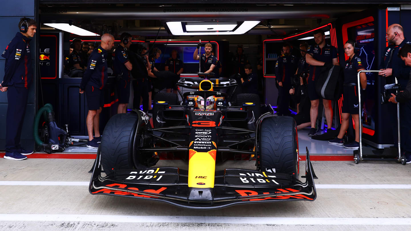 NORTHAMPTON, ENGLAND - JULY 11: Daniel Ricciardo of Australia driving the (3) Oracle Red Bull Racing RB19 leaves the garage during Formula 1 testing at Silverstone Circuit on July 11, 2023 in Northampton, England. (Photo by Mark Thompson/Getty Images)