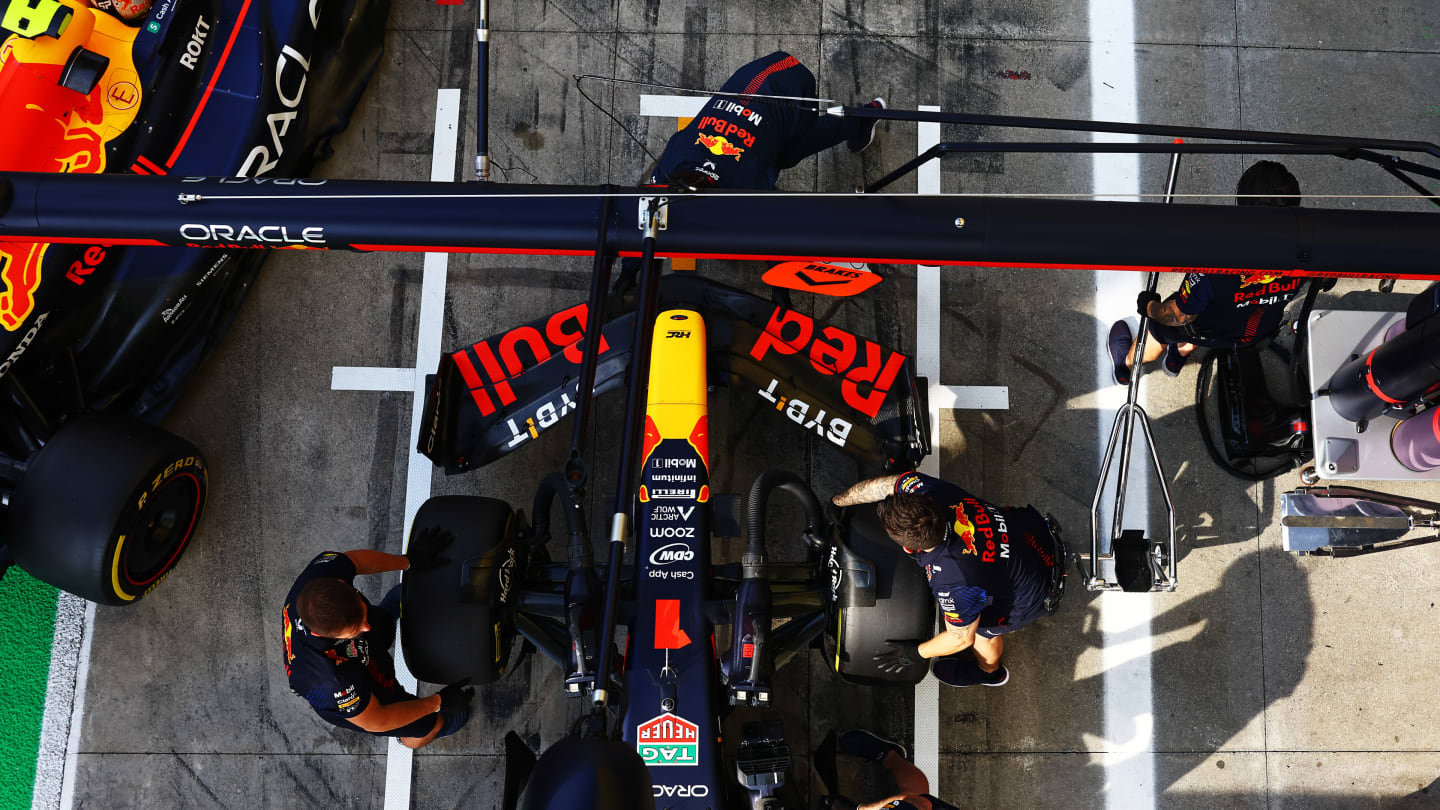 MONZA, ITALY - SEPTEMBER 02: Max Verstappen of the Netherlands driving the (1) Oracle Red Bull