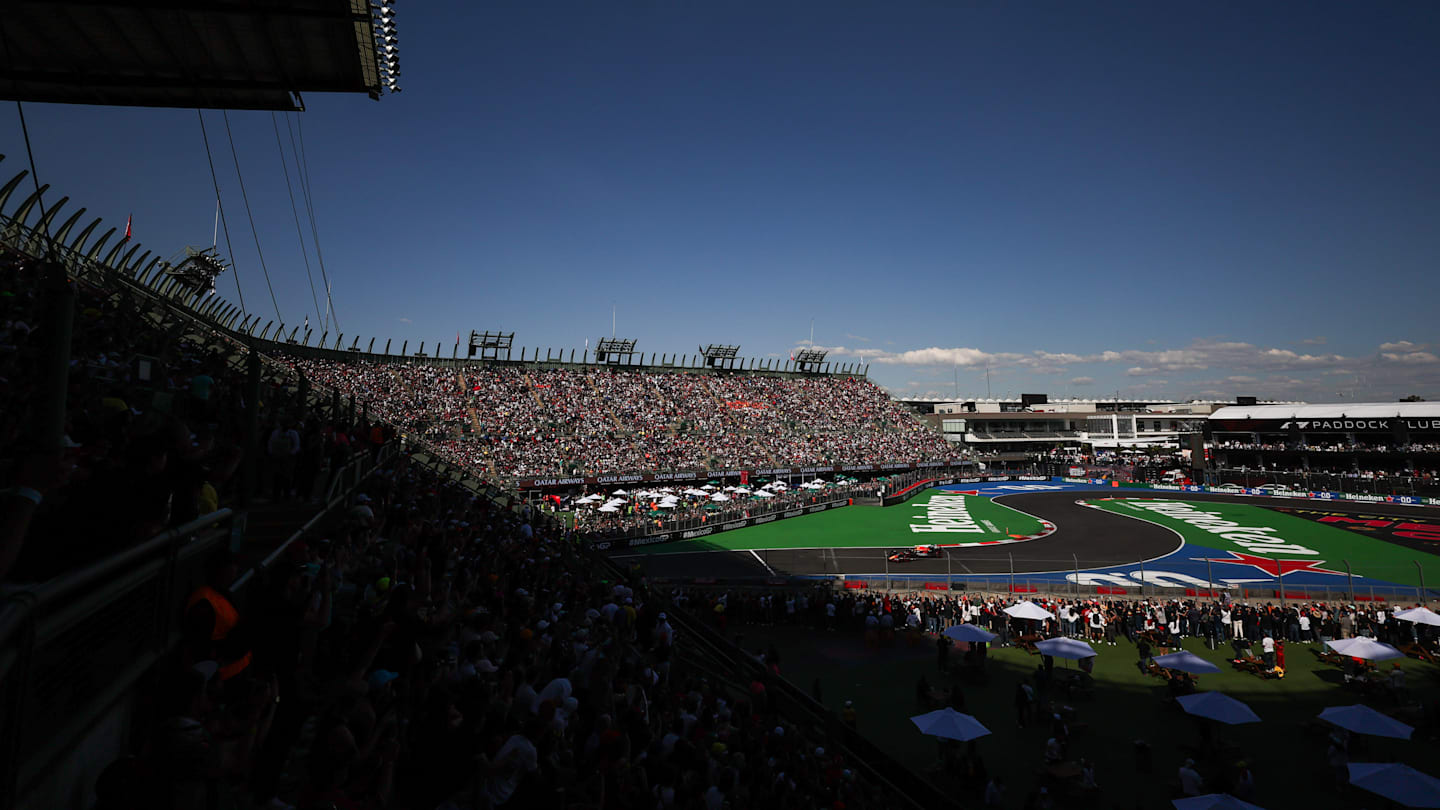 MEXICO CITY, MEXICO - OCTOBER 28: Sergio Perez of Mexico driving the (11) Oracle Red Bull Racing