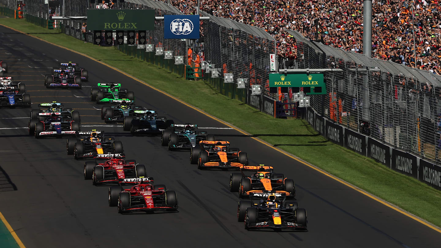 MELBOURNE, AUSTRALIA - MARCH 24: Max Verstappen of the Netherlands driving the (1) Oracle Red Bull
