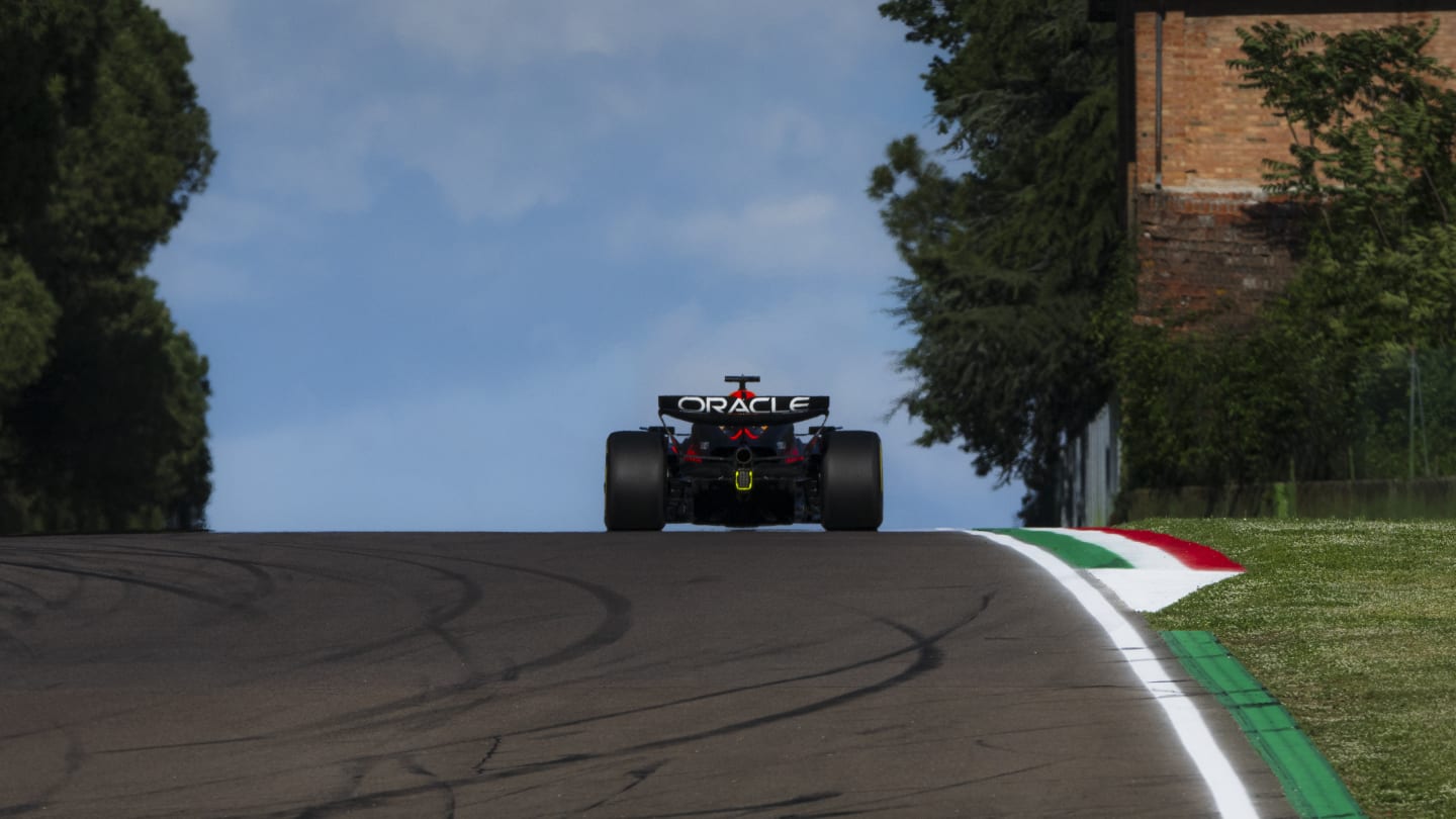 IMOLA, ITALY - MAY 17: Max Verstappen of the Netherlands driving the (1) Oracle Red Bull Racing