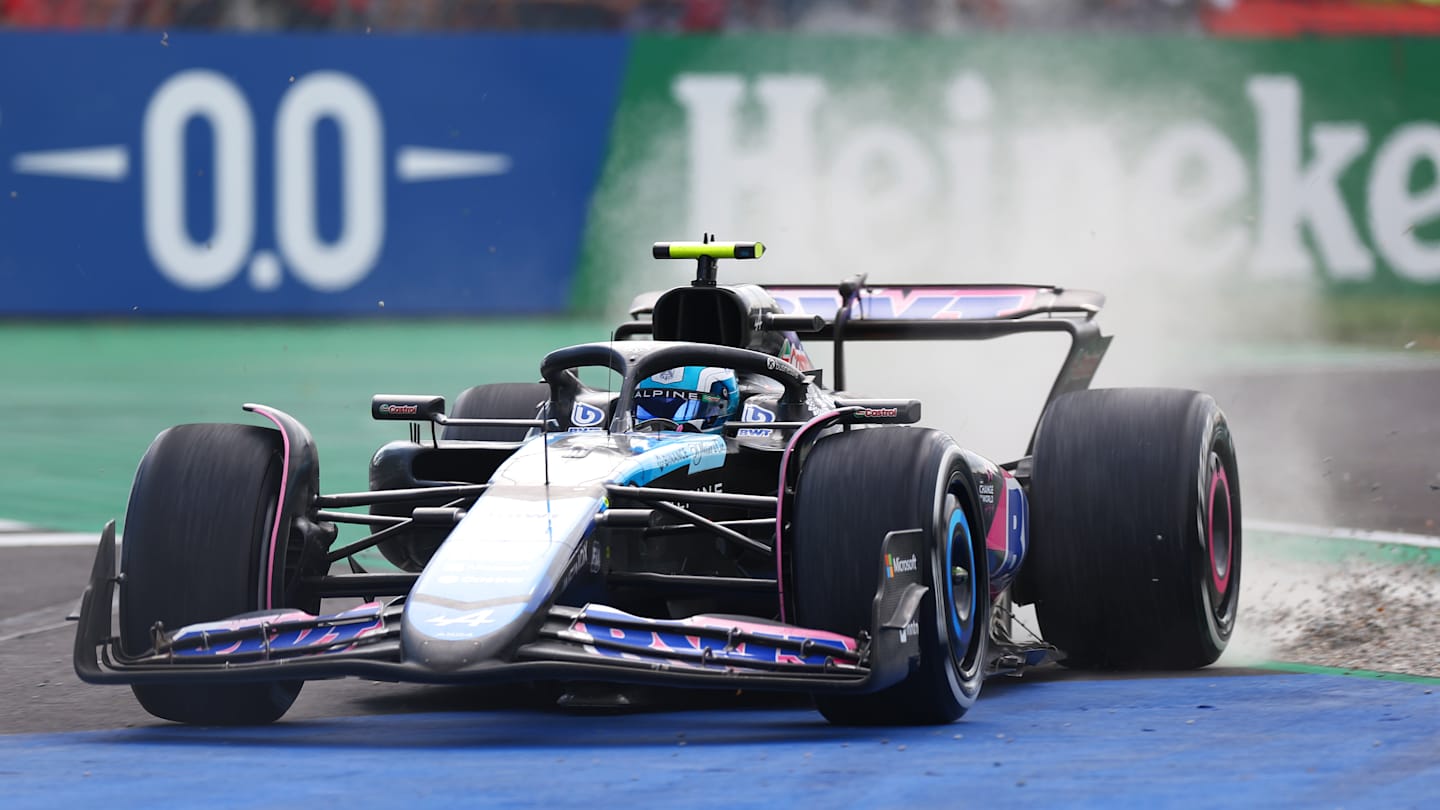 MONZA, ITALY - SEPTEMBER 01: Pierre Gasly of France driving the (10) Alpine F1 A524 Renault runs wide during the F1 Grand Prix of Italy at Autodromo Nazionale Monza on September 01, 2024 in Monza, Italy. (Photo by Lars Baron/Getty Images)