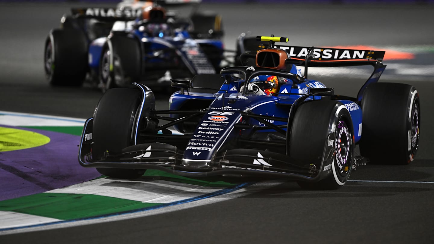 JEDDAH, SAUDI ARABIA - APRIL 20: Carlos Sainz of Spain driving the (55) Williams FW47 Mercedes